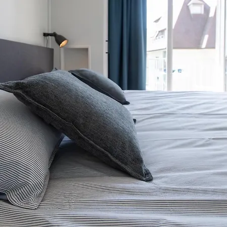 Endless Sea View Apartment Knokke-Heist